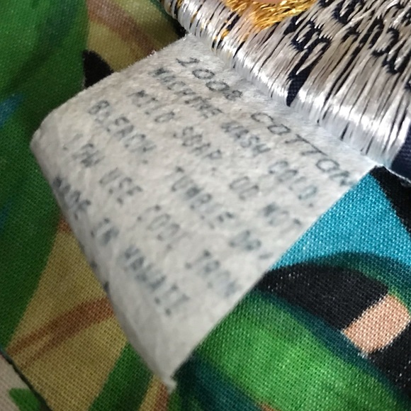 SOLD🦋 Hawaiian Shorts Set - Picture 5 of 6